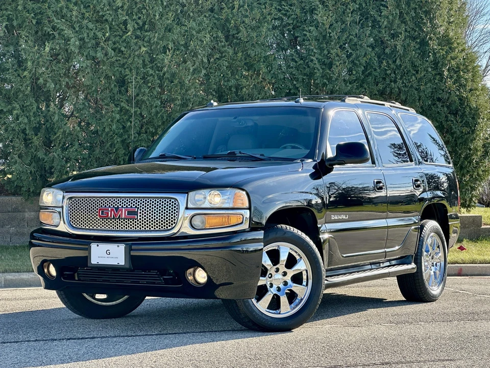 2003 GMC Yukon 2nd Gen - Image 2 of 31
