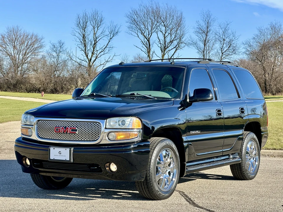 2003 GMC Yukon 2nd Gen - Image 6 of 31