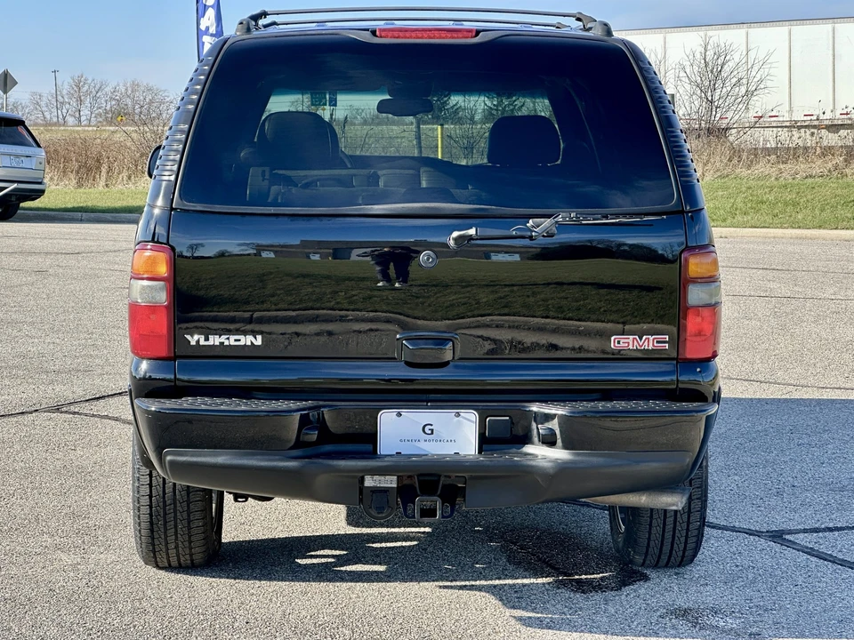 2003 GMC Yukon 2nd Gen - Image 16 of 31