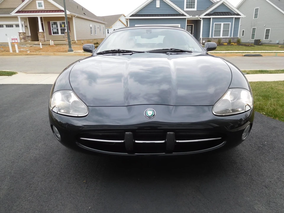 2003 Jaguar X100 XK8 - Image 14 of 31