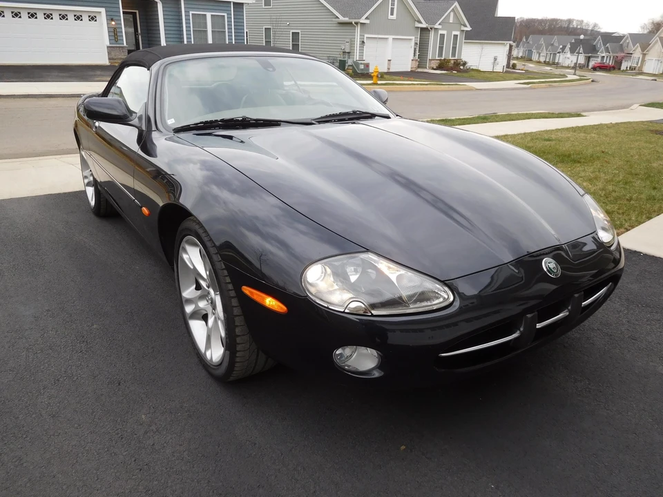 2003 Jaguar X100 XK8 - Image 15 of 31