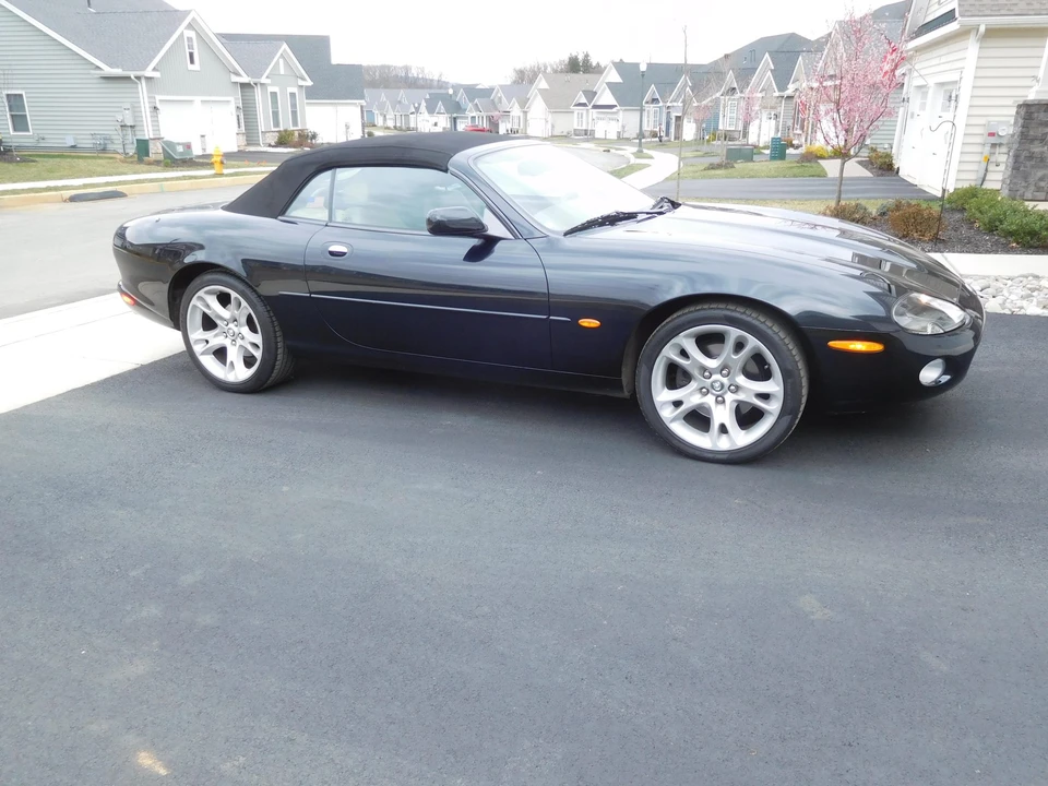 2003 Jaguar X100 XK8 - Image 17 of 31