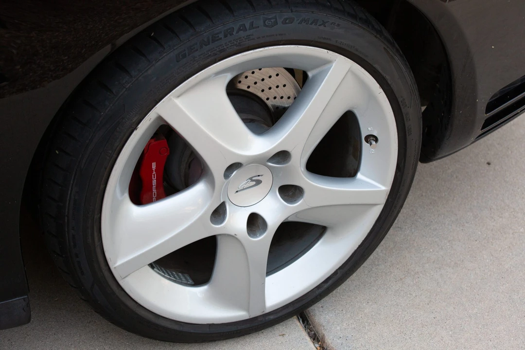 2003 Porsche 996 Carrera 4S - Image 24 of 31