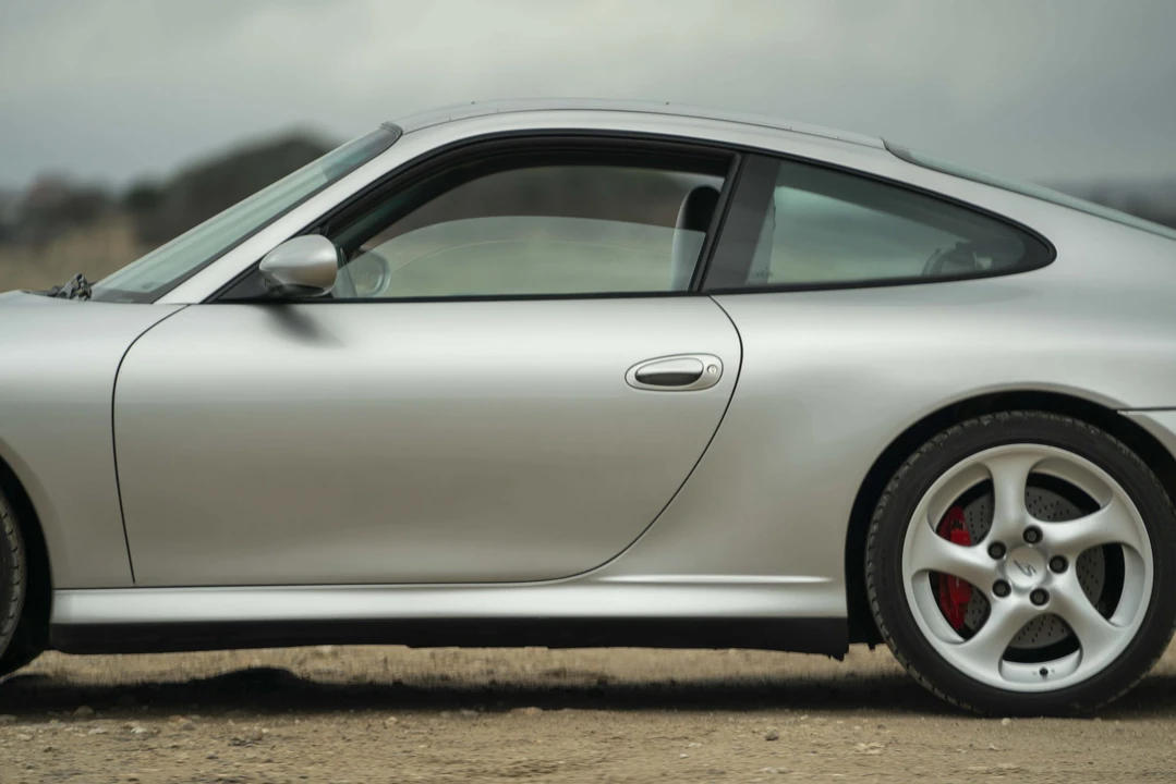 2003 Porsche 996 Carrera 4S - Image 23 of 31