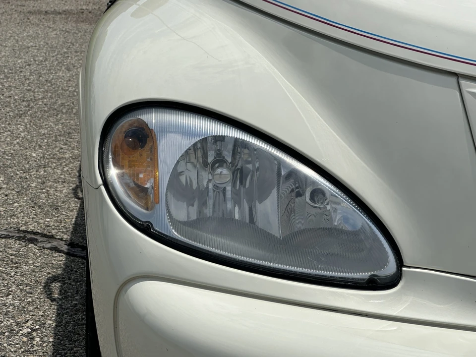 2004 Chrysler PT Cruiser - Image 15 of 31