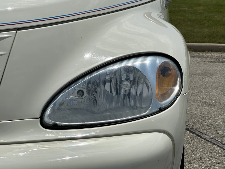 2004 Chrysler PT Cruiser - Image 17 of 31
