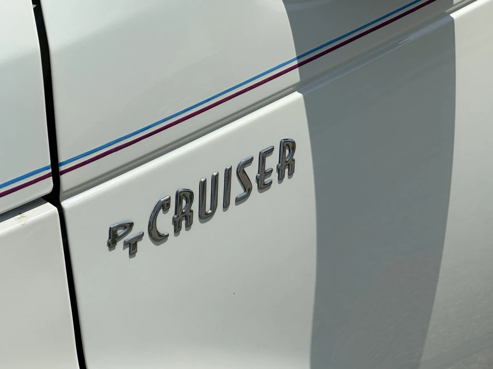 2004 Chrysler PT Cruiser - Image 20 of 31