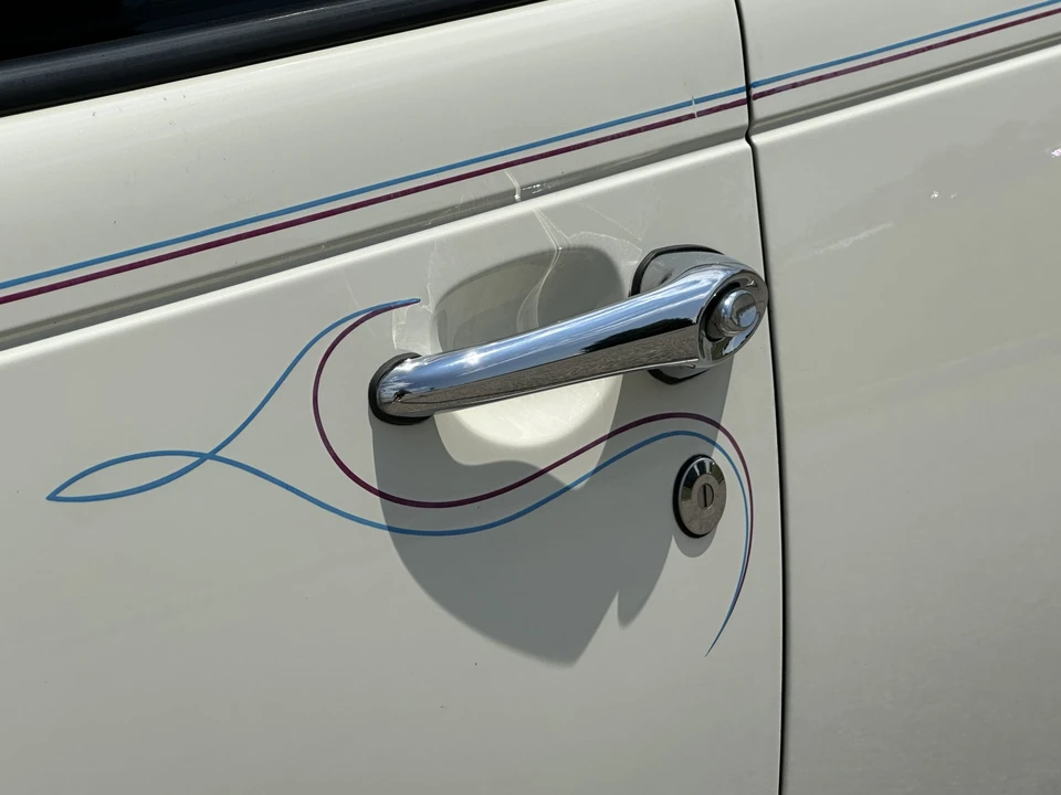 2004 Chrysler PT Cruiser - Image 21 of 31