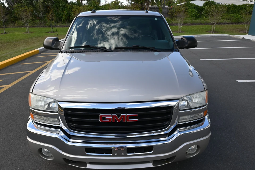 2004 GMC Sierra 2nd Gen - Image 27 of 31