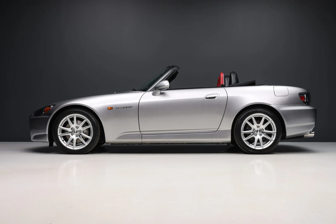 2004 Honda AP2 S2000 - Image 20 of 31