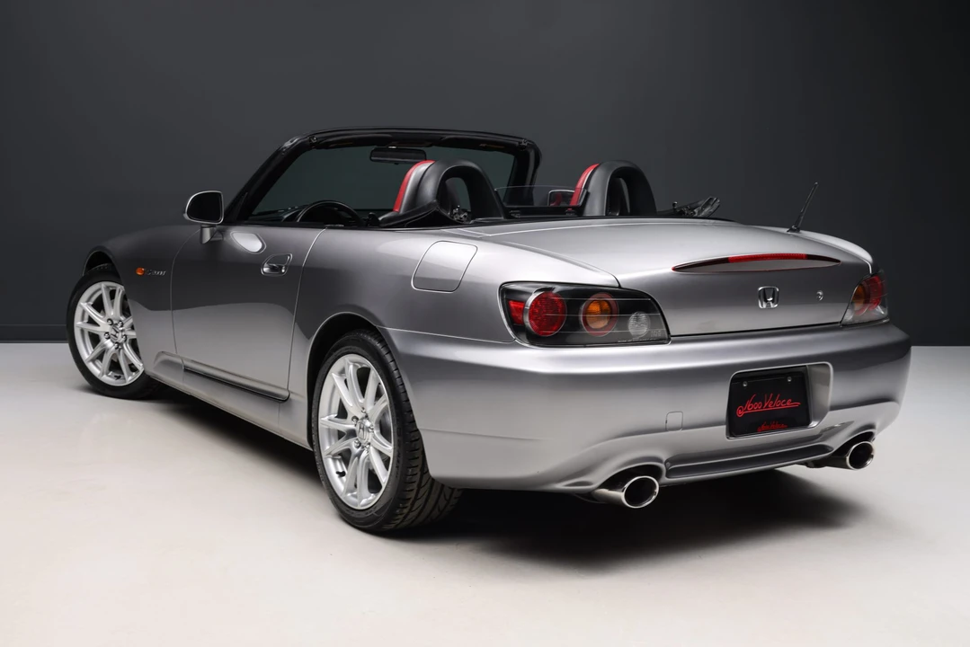 2004 Honda AP2 S2000 - Image 21 of 31