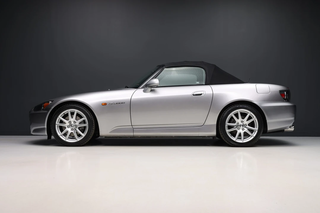 2004 Honda AP2 S2000 - Image 5 of 31