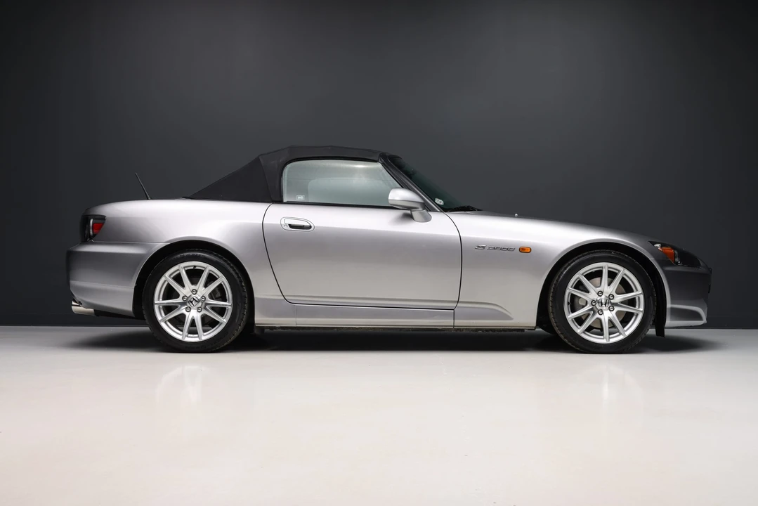 2004 Honda AP2 S2000 - Image 13 of 31