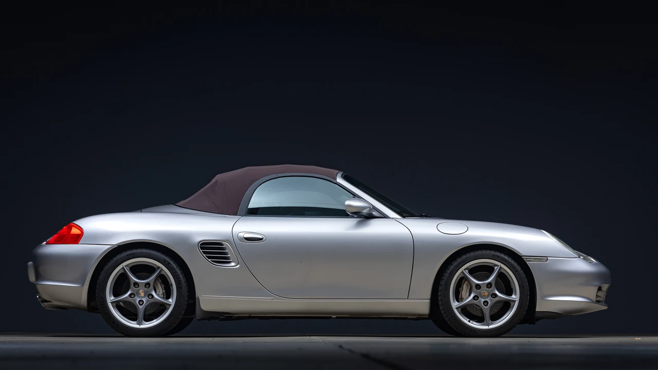 2004 Porsche 986 Boxster S - Image 15 of 31