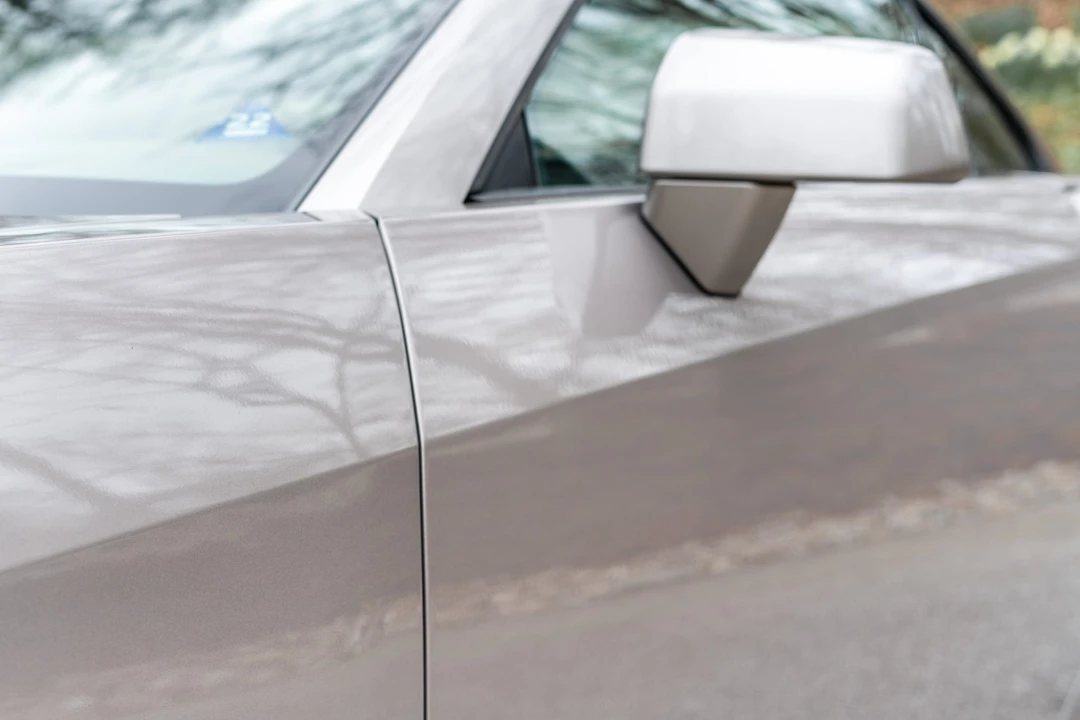 2005 Cadillac XLR - Image 25 of 31