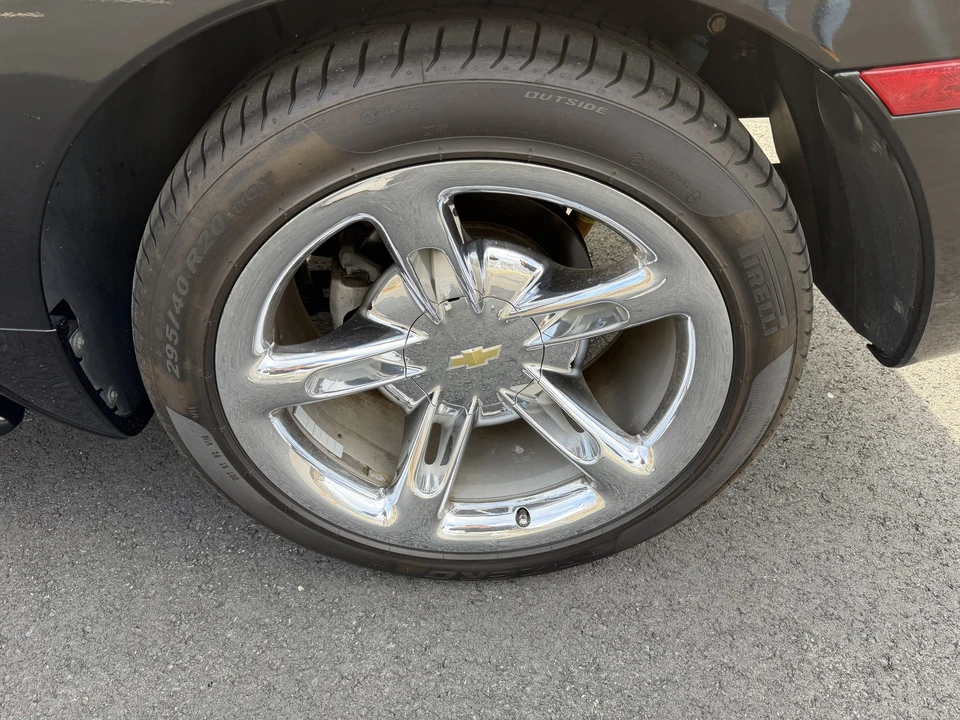 2005 Chevrolet SSR - Image 21 of 31
