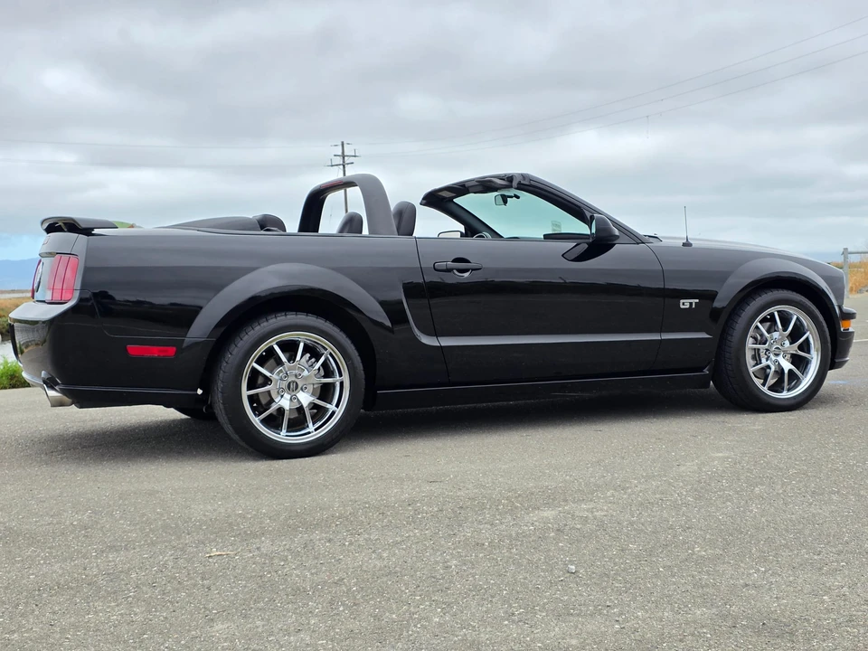 2005 Ford S197 Mustang GT - Image 28 of 31
