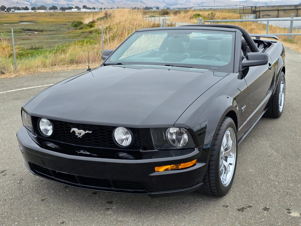 2005 Ford S197 Mustang GT - Image 5 of 31
