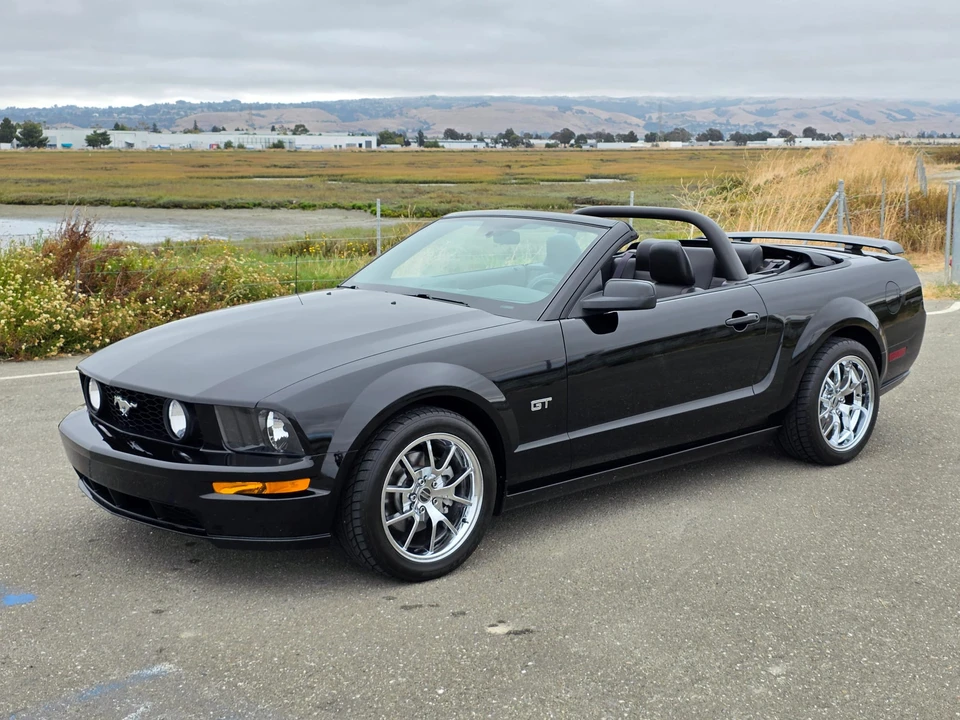 2005 Ford S197 Mustang GT - Image 7 of 31