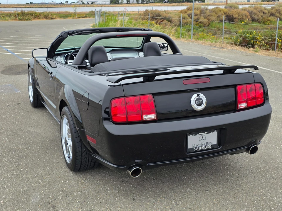 2005 Ford S197 Mustang GT - Image 19 of 31