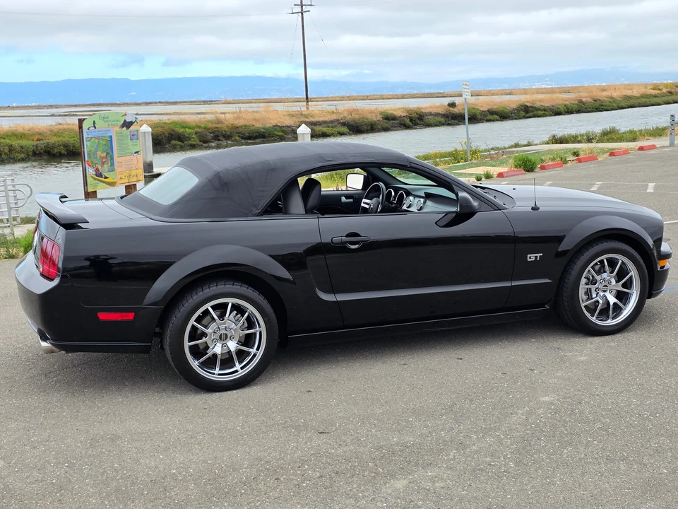 2005 Ford S197 Mustang GT - Image 26 of 31