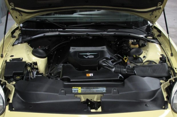 2005 Ford Thunderbird 11th Gen - Image 6 of 8