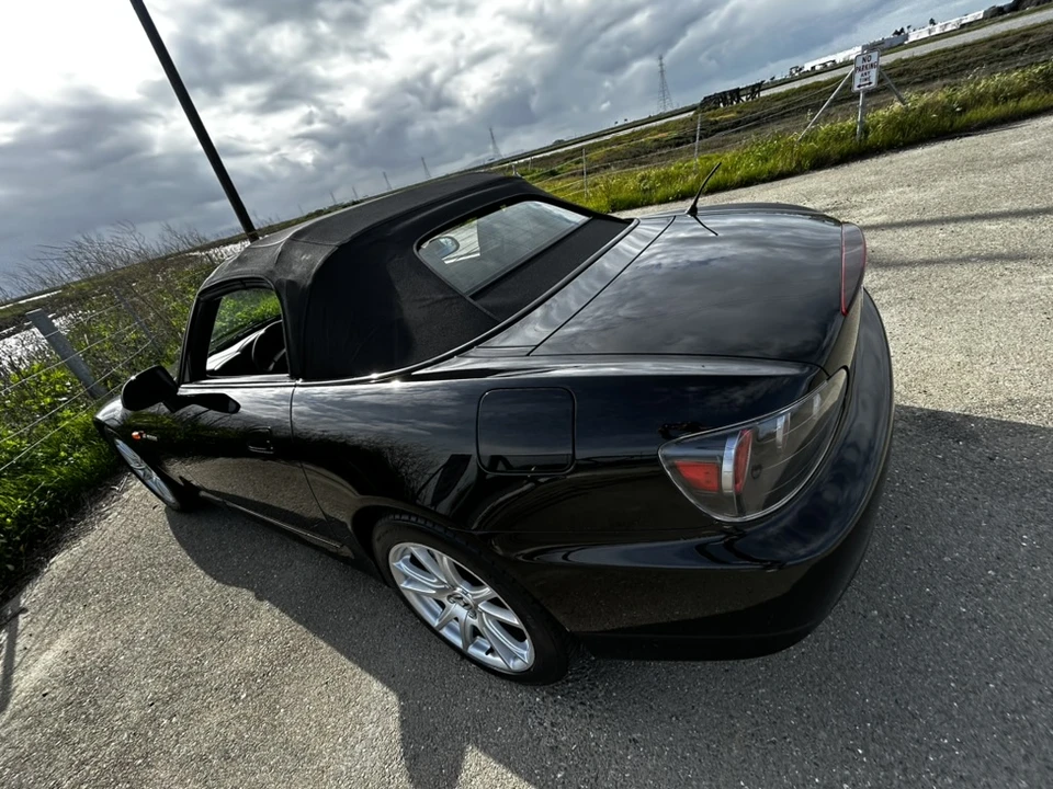 2005 Honda AP2 S2000 - Image 27 of 31