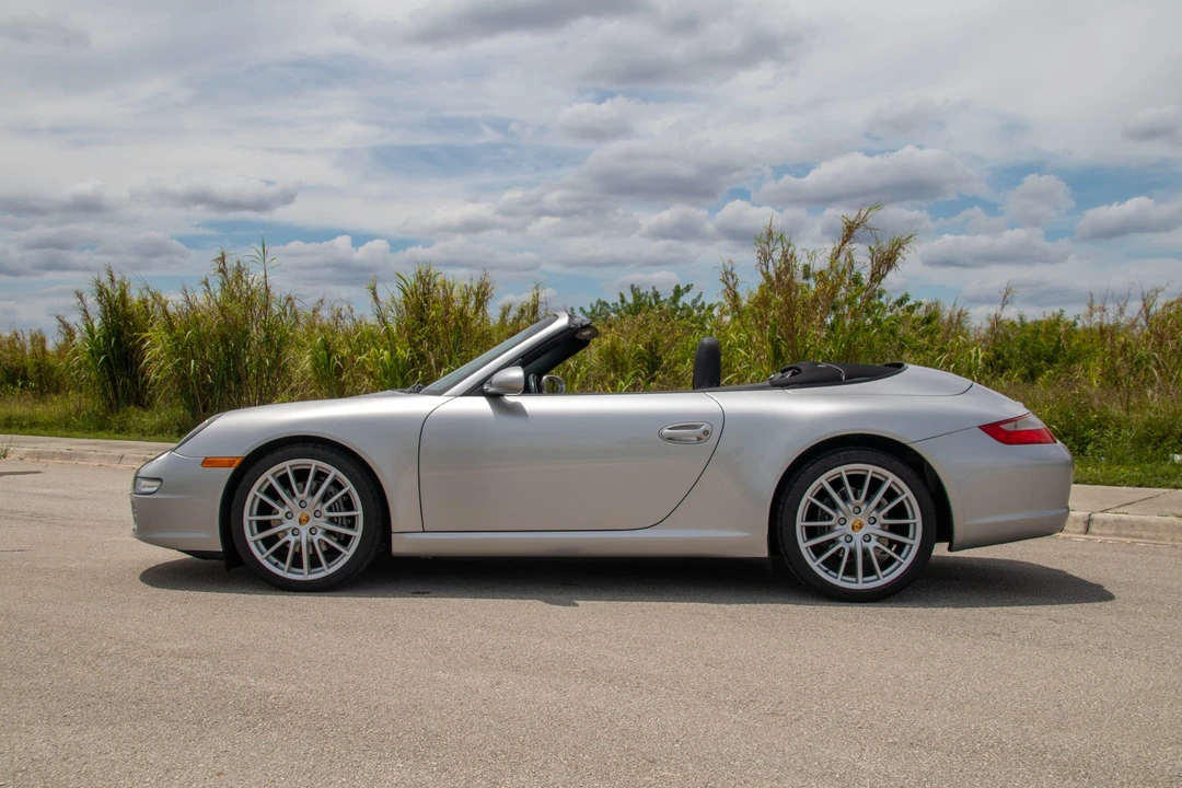 2005 Porsche 997 Carrera - Image 24 of 31
