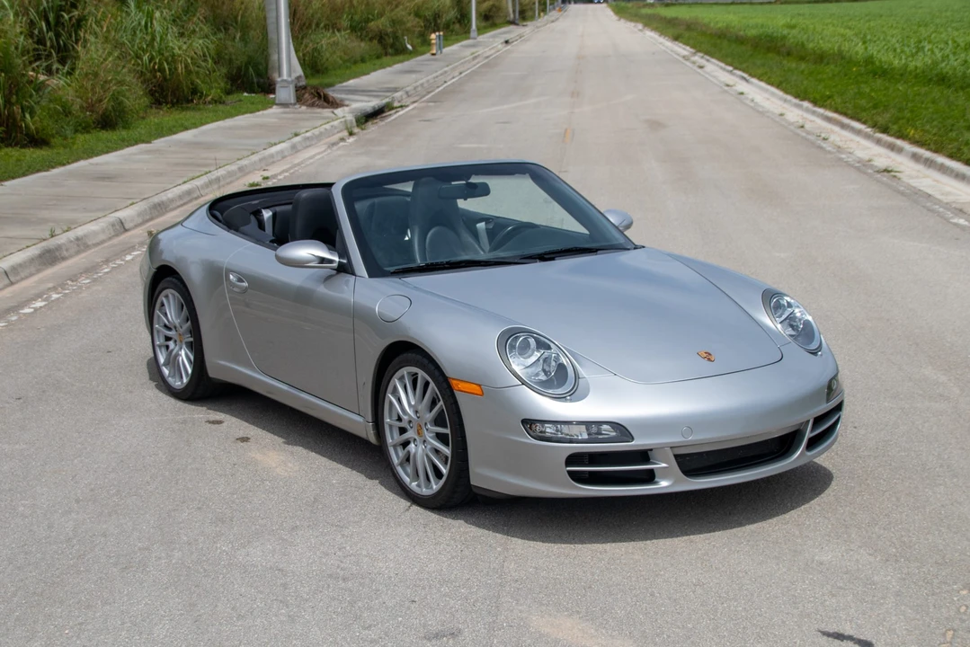2005 Porsche 997 Carrera - Image 10 of 31