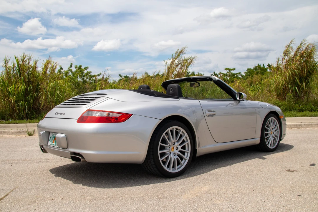 2005 Porsche 997 Carrera - Image 18 of 31