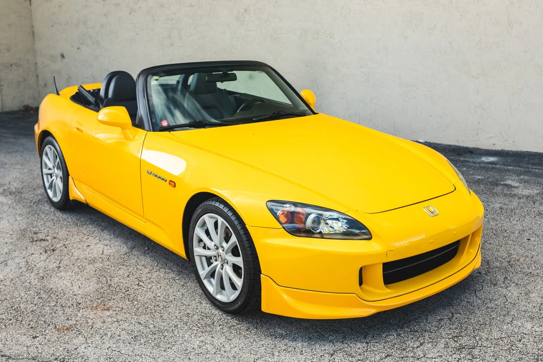 2006 Honda AP2 S2000 - Image 2 of 31