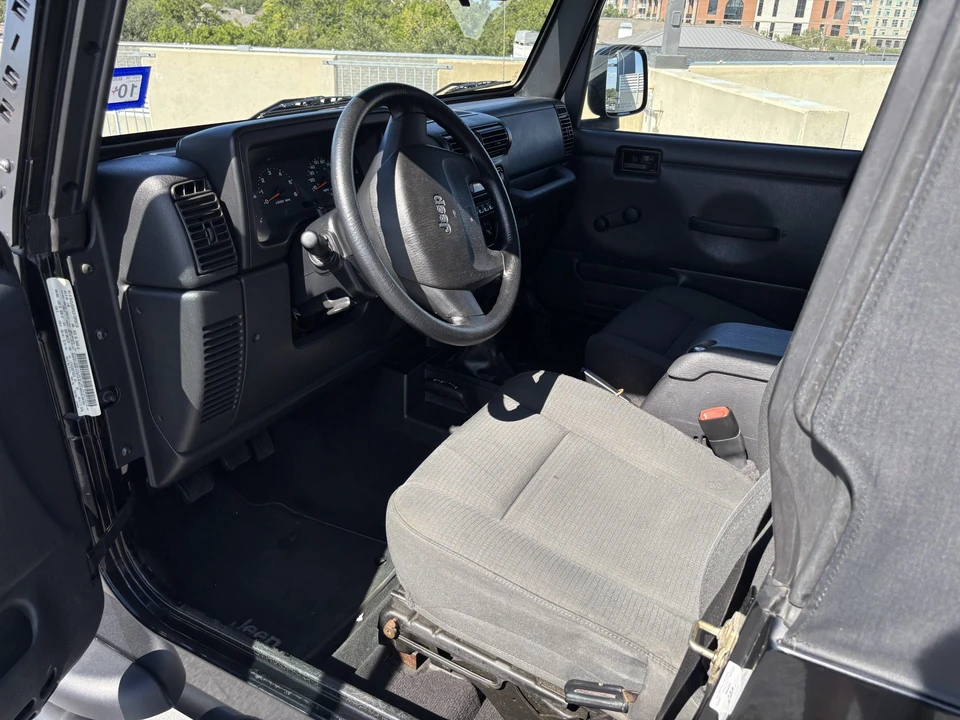 2006 Jeep TJ Wrangler - Image 30 of 31
