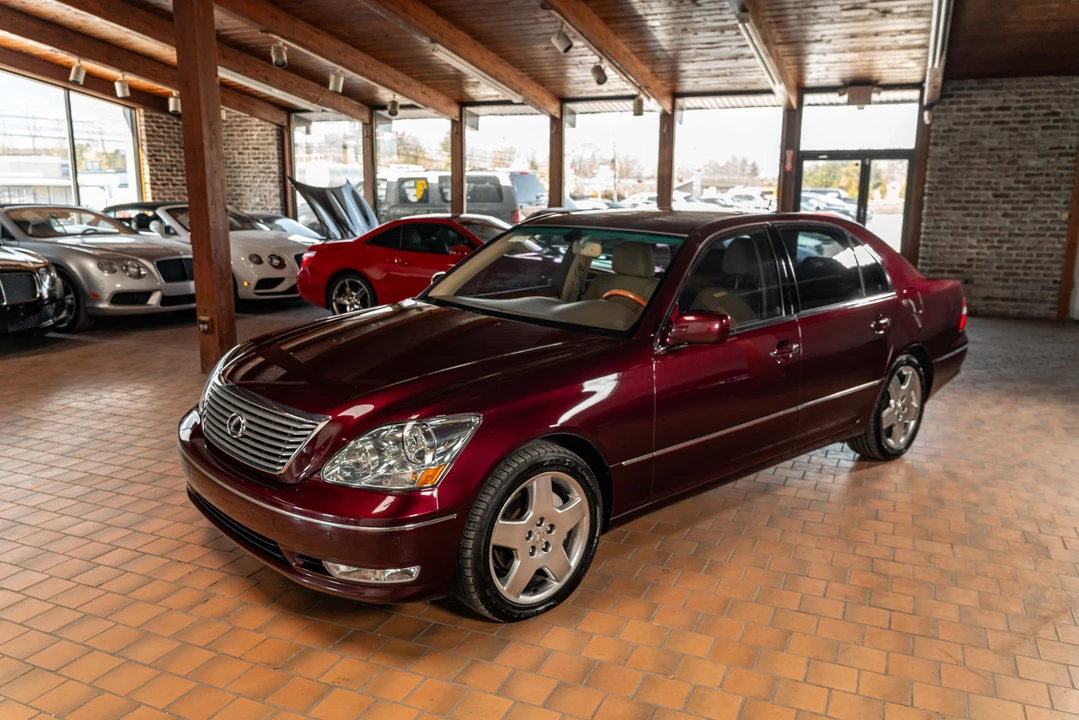 2006 Lexus LS 3rd Gen - Image 5 of 31