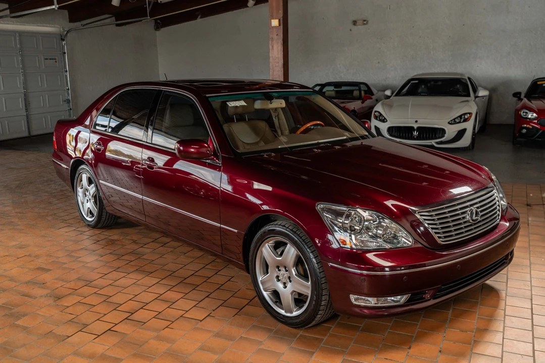 2006 Lexus LS 3rd Gen - Image 20 of 31