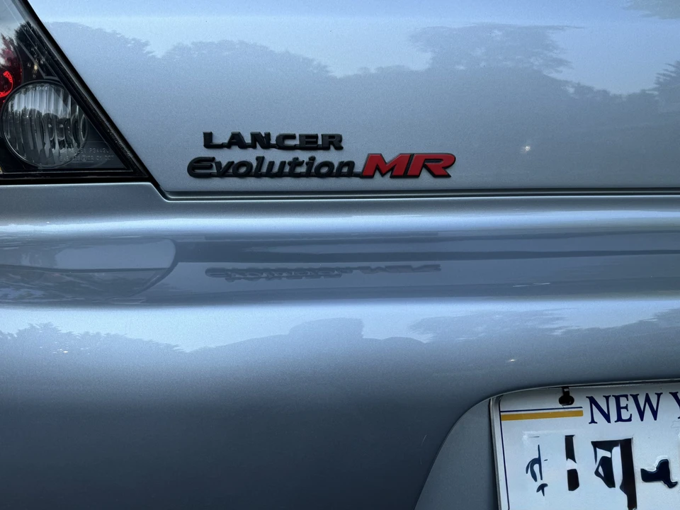 2006 Mitsubishi Lancer Evolution IX 8th Gen - Image 13 of 31