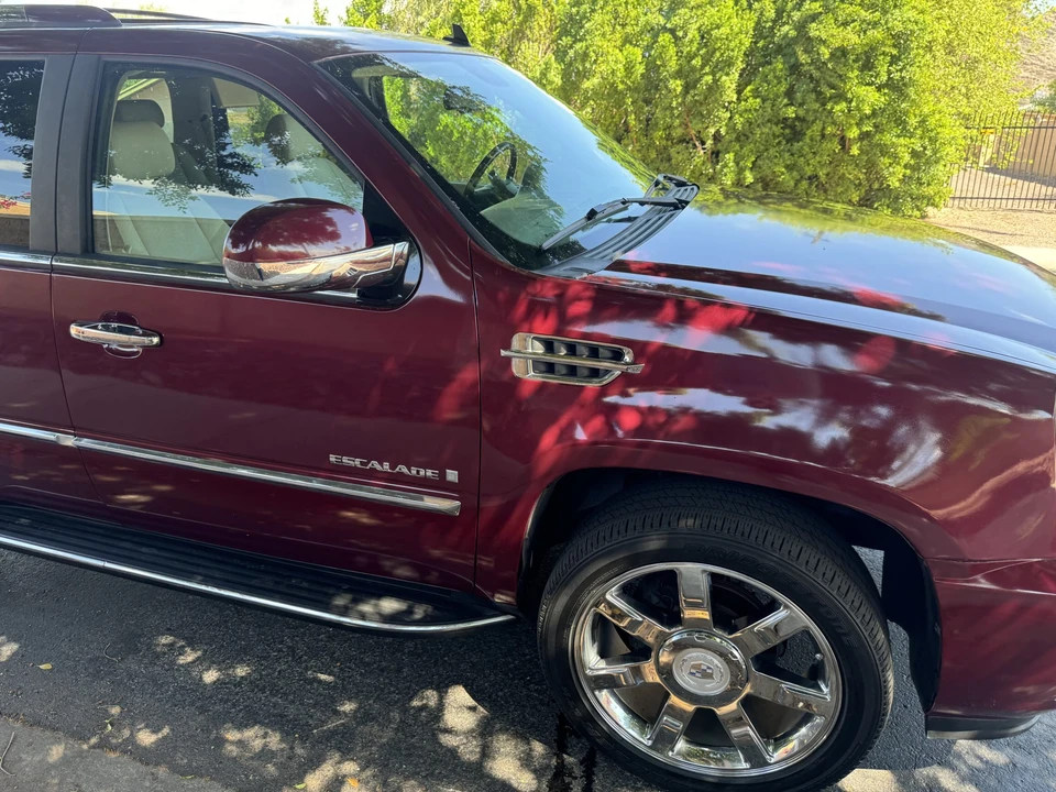 2007 Cadillac Escalade & EXT 3rd Gen - Image 27 of 31