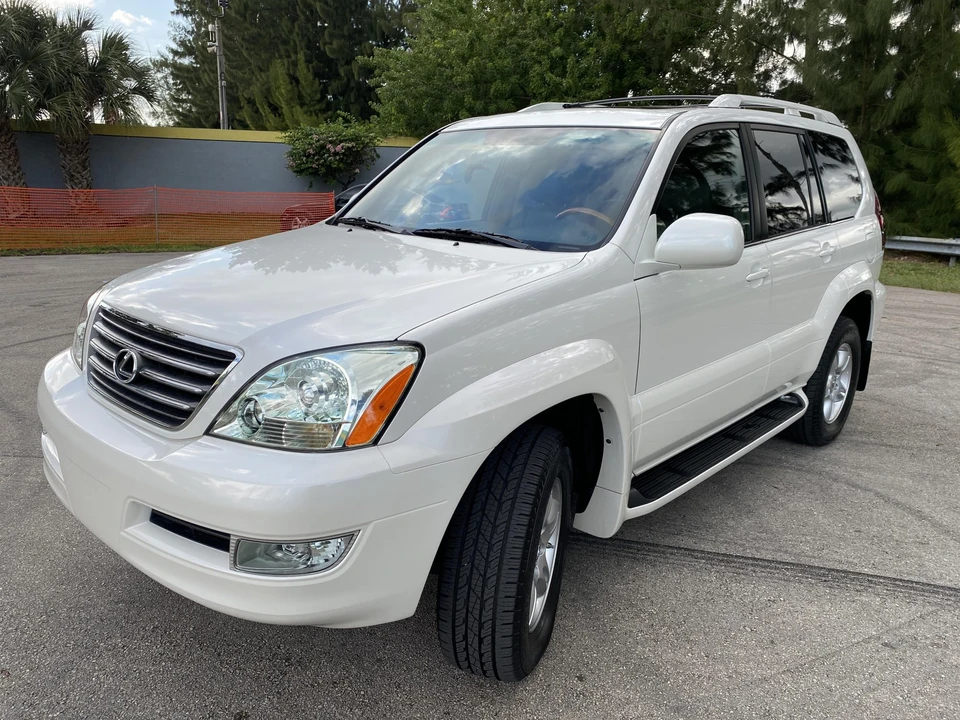 2007 Lexus GX 1st Gen - Image 3 of 31