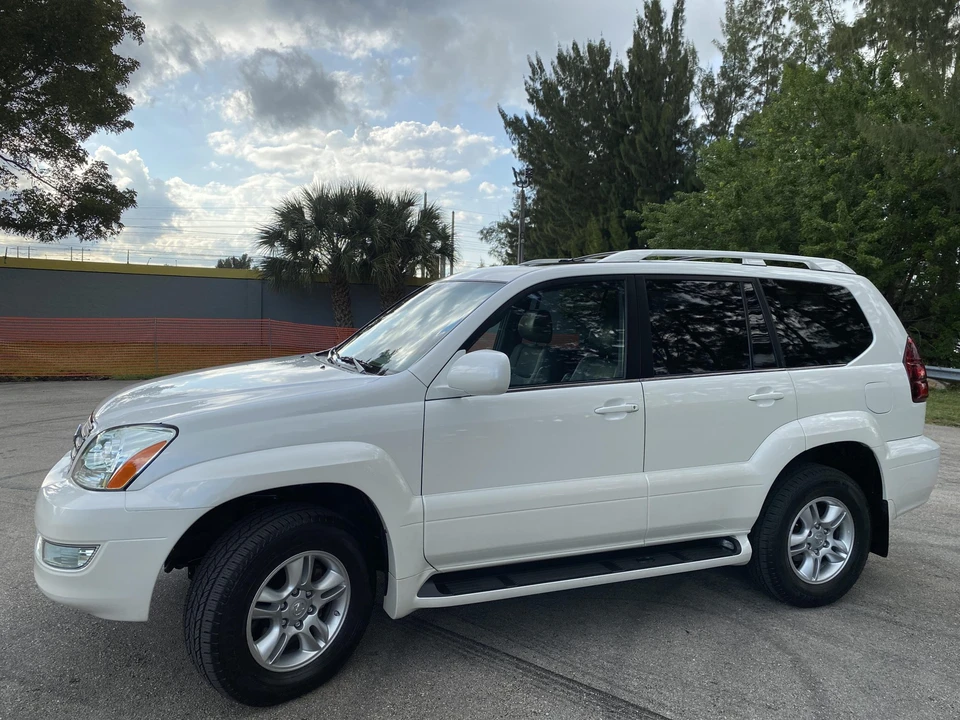 2007 Lexus GX 1st Gen - Image 6 of 31