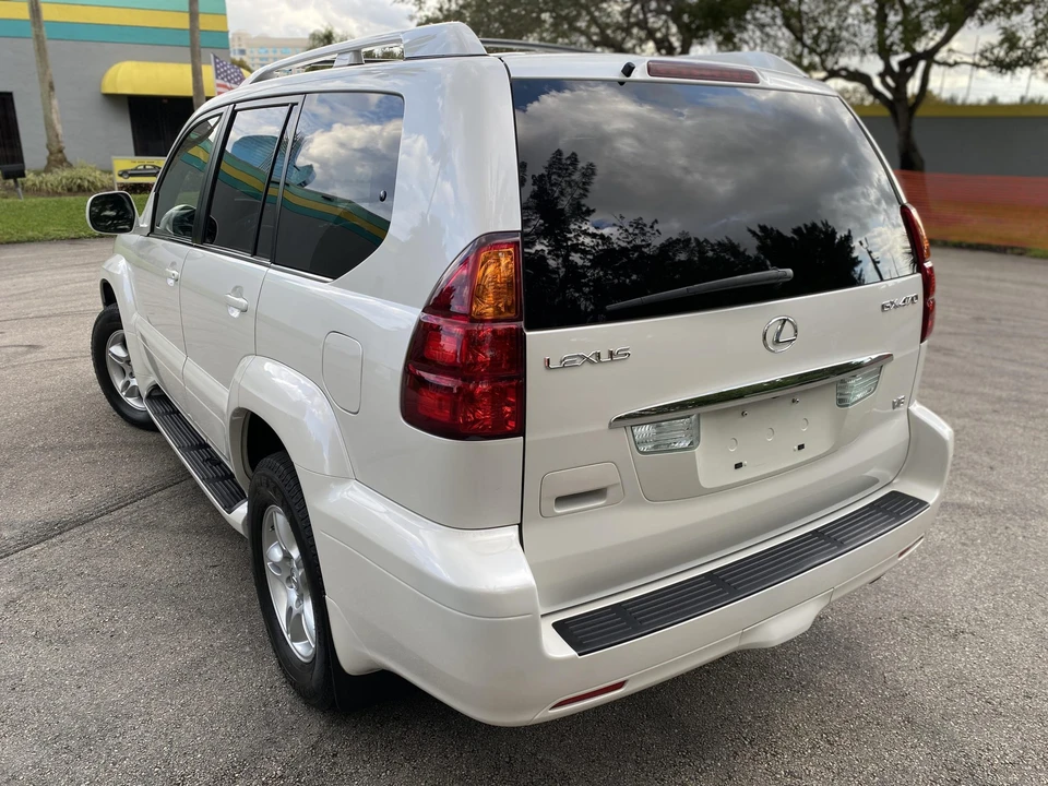 2007 Lexus GX 1st Gen - Image 12 of 31
