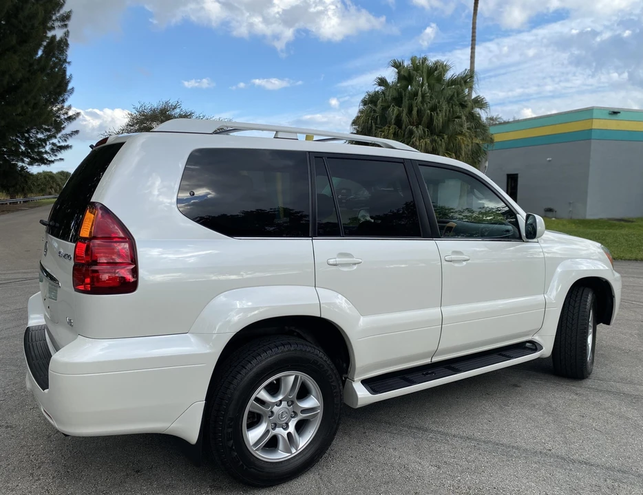 2007 Lexus GX 1st Gen - Image 19 of 31