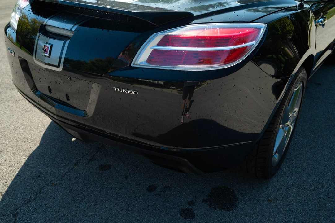 2008 Saturn Sky Red Line - Image 23 of 31