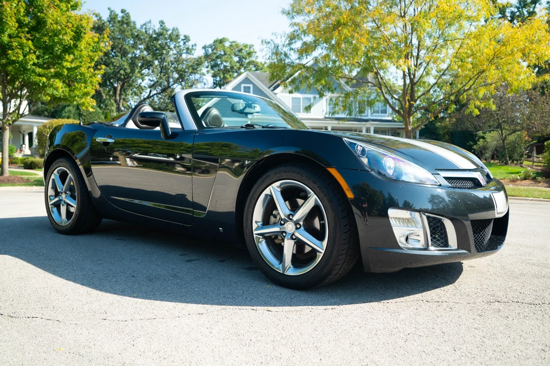 2008 Saturn Sky Red Line - Image 2 of 31