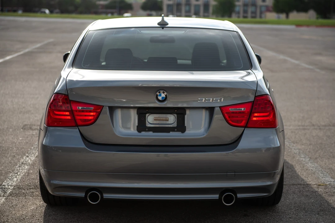 2009 BMW E90 335i Sedan - Image 12 of 31