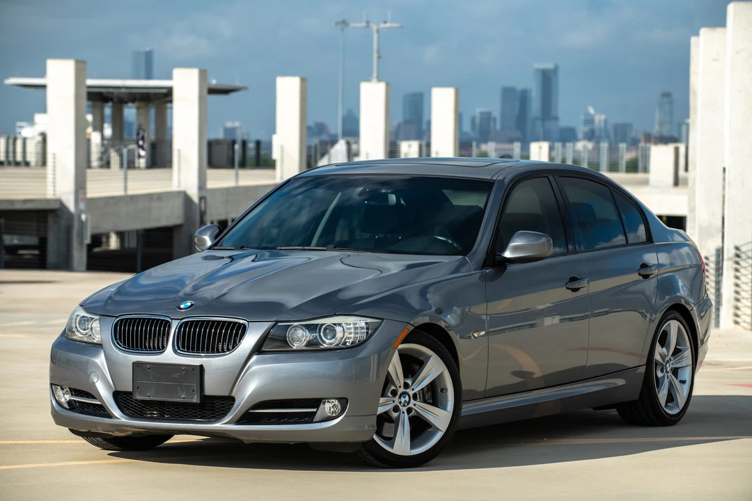 2009 BMW E90 335i Sedan - Image 2 of 31