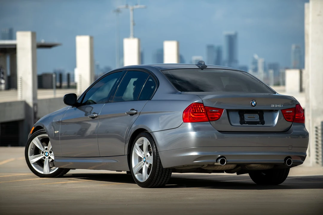 2009 BMW E90 335i Sedan - Image 15 of 31