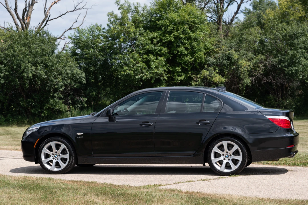 2009 BMW E60 5 Series Sedan - Image 12 of 31