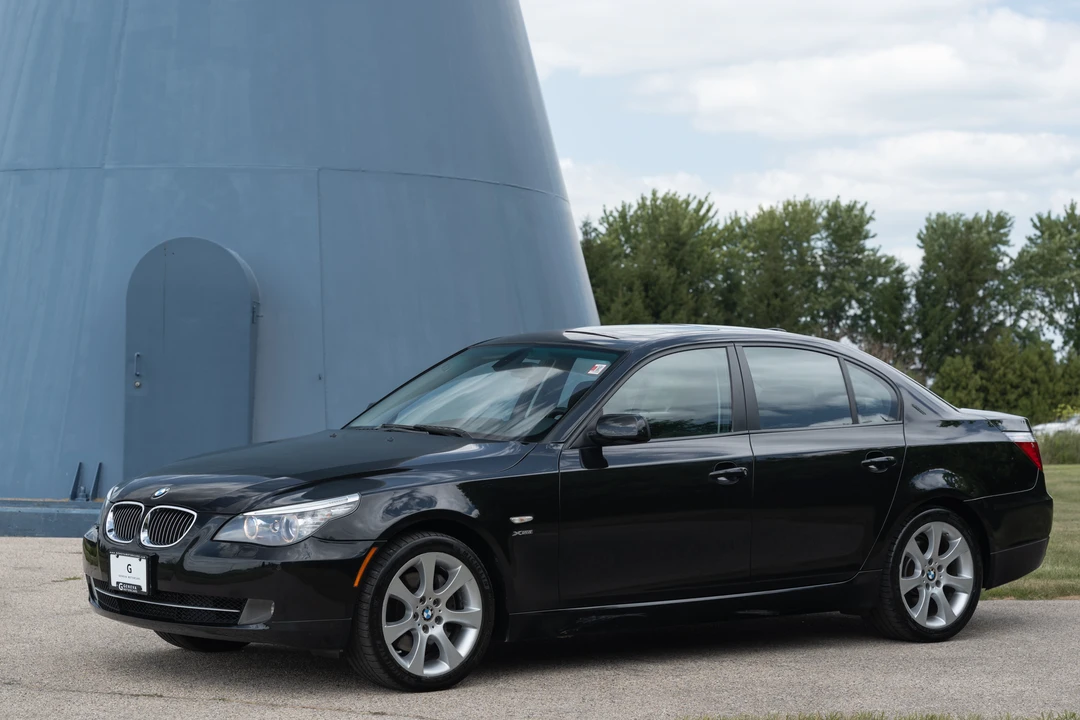 2009 BMW E60 5 Series Sedan - Image 4 of 31