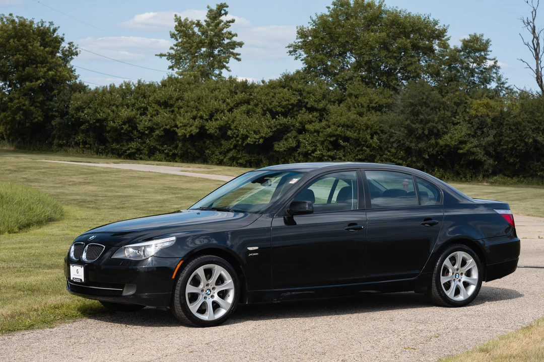 2009 BMW E60 5 Series Sedan - Image 10 of 31