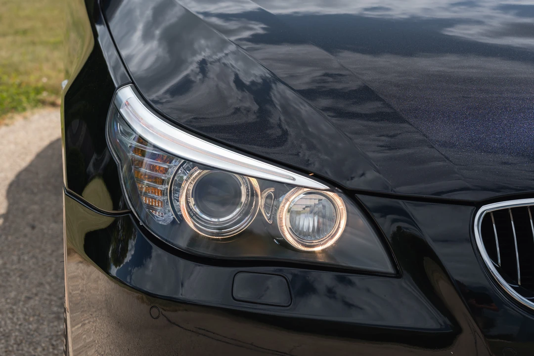 2009 BMW E60 5 Series Sedan - Image 21 of 31