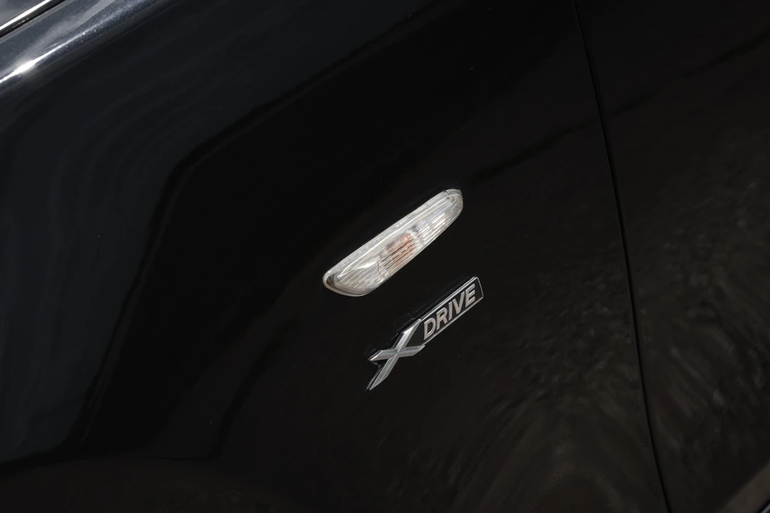 2009 BMW E60 5 Series Sedan - Image 26 of 31